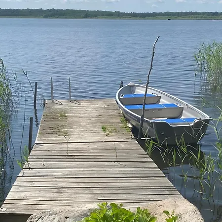 Fuer 3 Personen 49 M² *